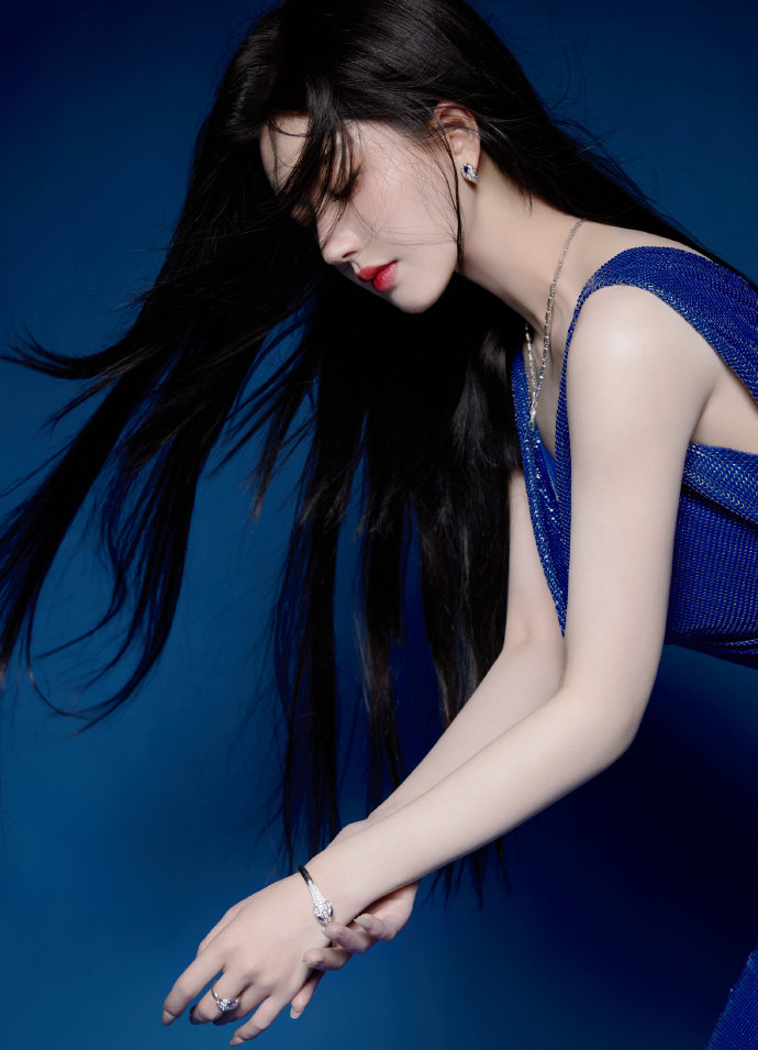 美女网黄APPAG真人网页(图1)